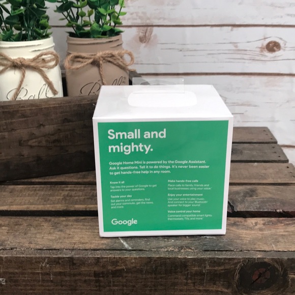Google Home Mini - Picture 3 of 4